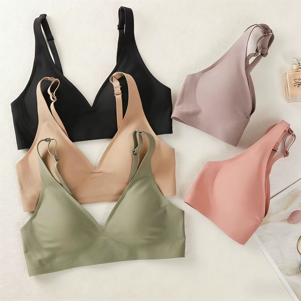 Dropping Shipping Viral Jelly Seamless V-Deep Bra for Women Gathering Wireless Low-Cut Bra Thin Push-Up Backless Bra